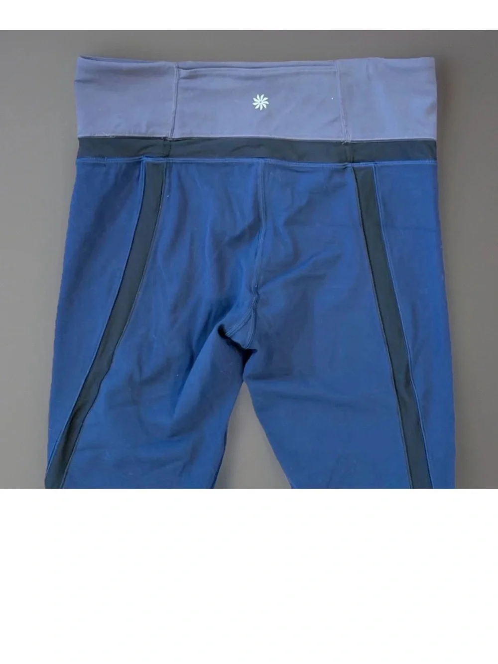 ATHLETA Leggings Womens Medium Blue Elevation 7/8 Tight Active Powervita Ankle